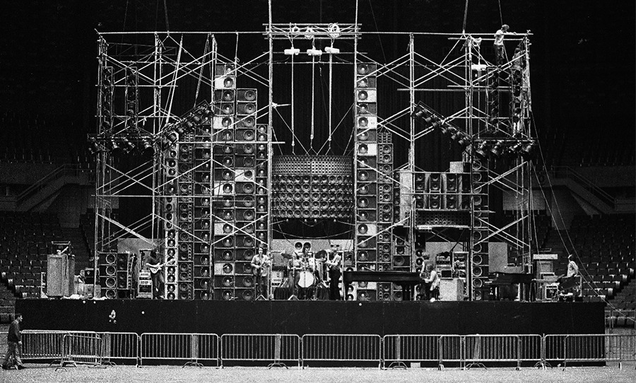 Remembering The Grateful Dead’s ‘Wall of Sound’