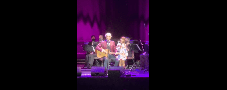 Watch: Andrea Bocelli And 8-Year-Old Daughter Sing ‘Hallelujah’