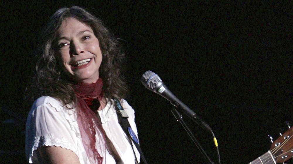 UPDATED: Obituary: Nanci Griffith -singer/songwriter (68)